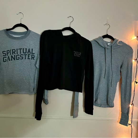 Spiritual Gangster Sweatshirts and Split Top - Picture 2 of 12